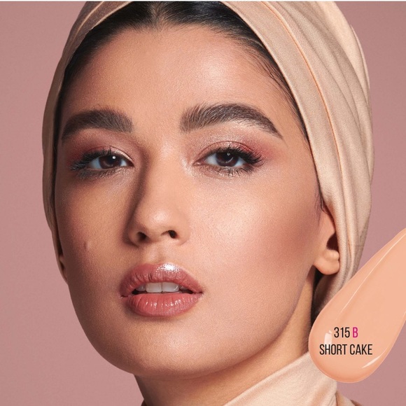 🌟 Huda Beauty #FauxFilter Foundation SAMPLE - Picture 7 of 9